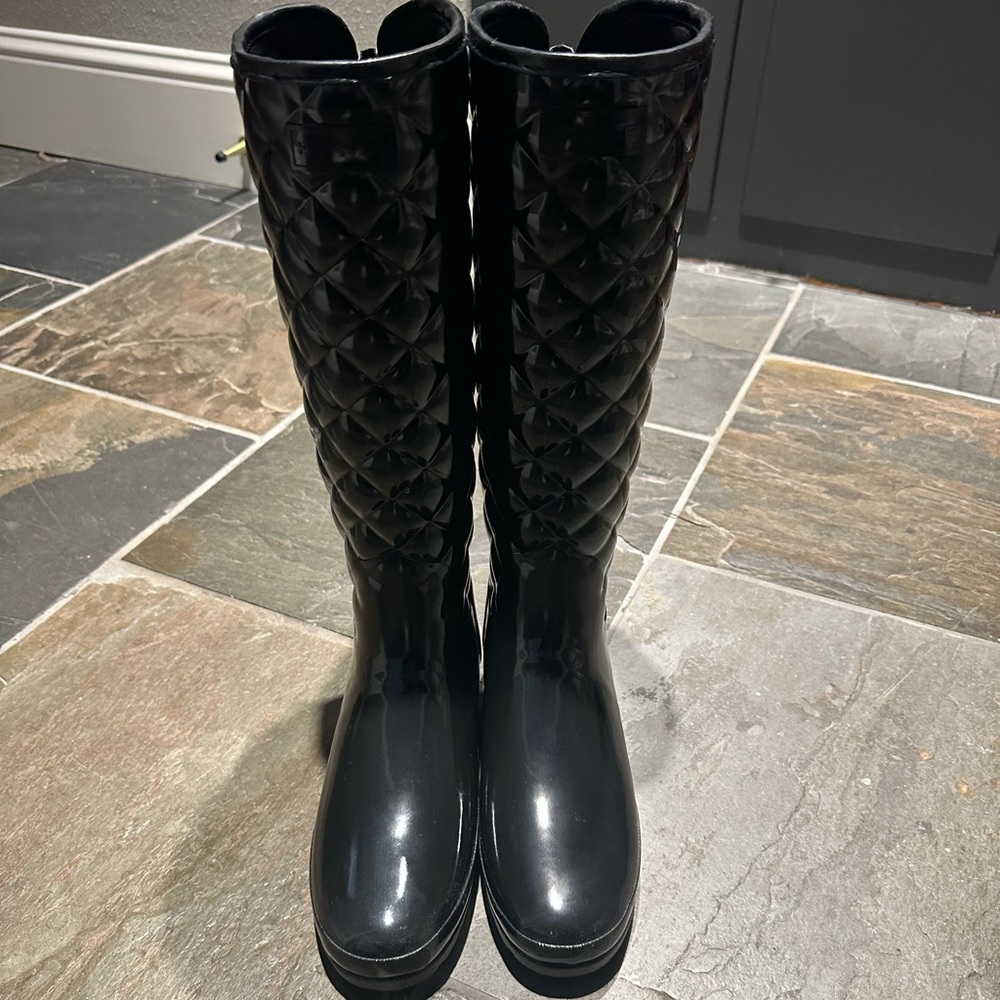 Hunter Refined Gloss Quilted Rain Boots